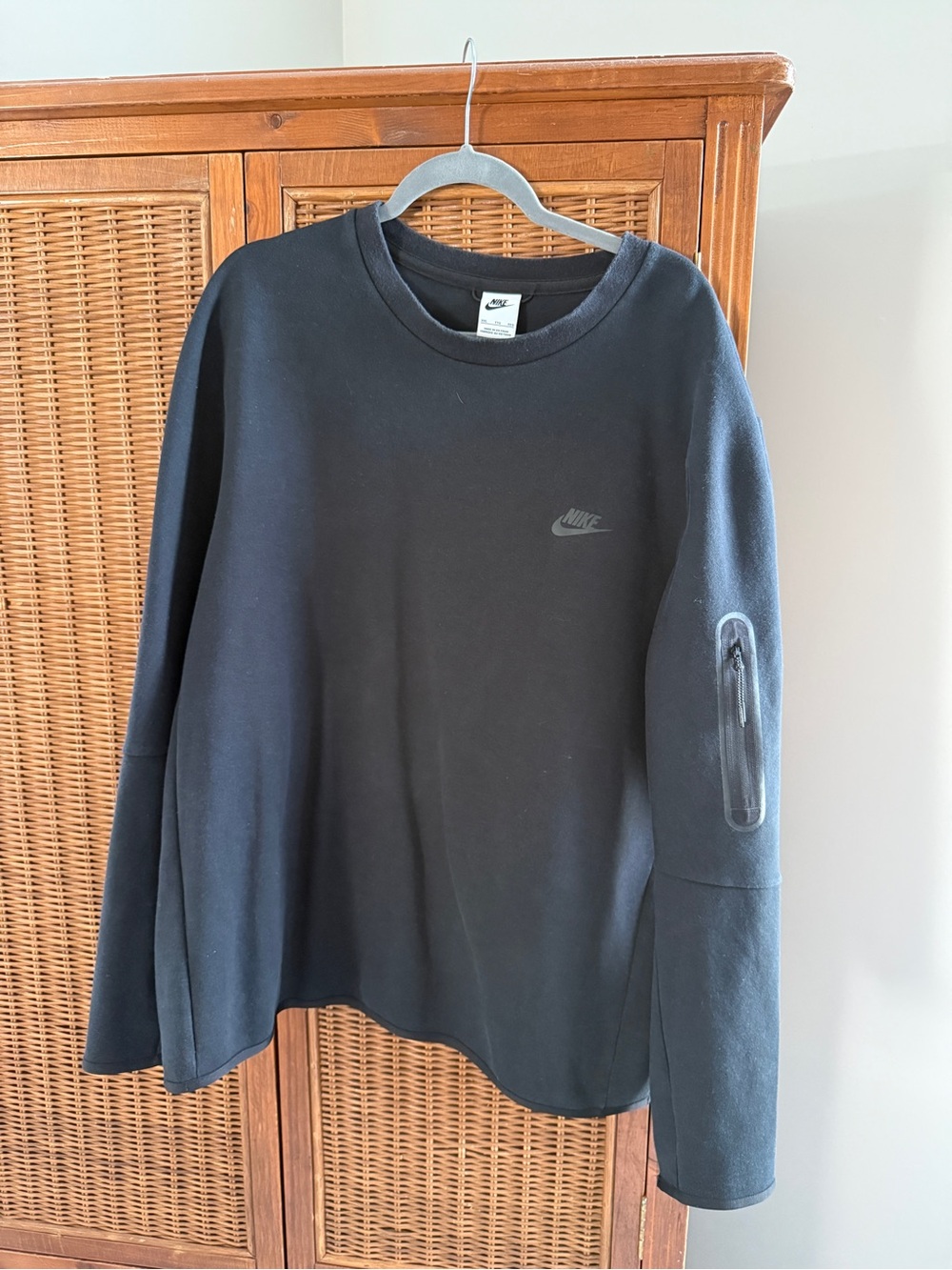 Nike Black Crewneck Sweatshirt with White Tag